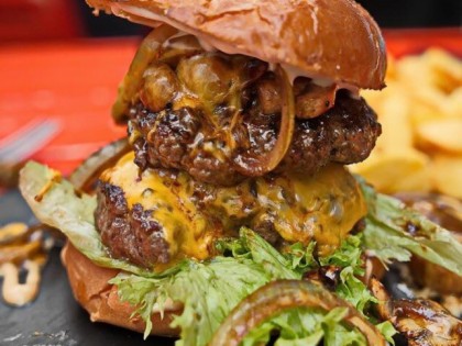 Фото: Dulf&amp;#039;s Burger